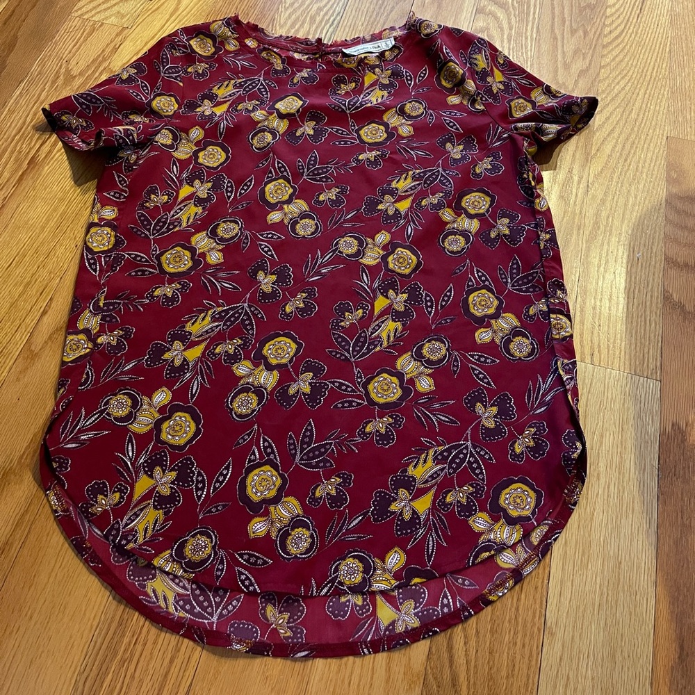 Abercrombie top